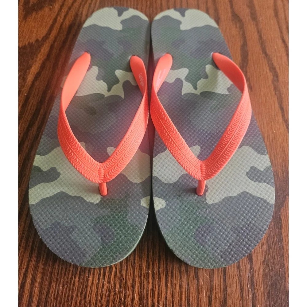Cat & Jack Youth Sam Slip On Camoflauge Flip Flop